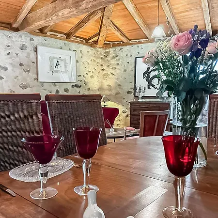 別荘 Le Clos Des Ecorcins - Terrasse - Parking Prive Saint-Amand-sur-Sevre