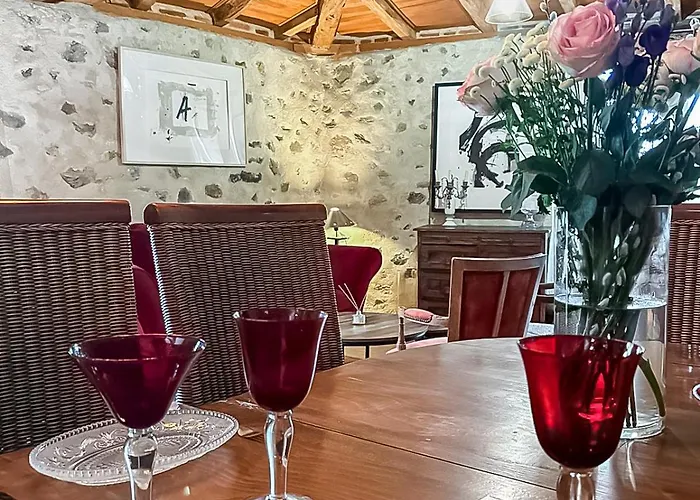 Le Clos Des Ecorcins - Terrasse - Parking Prive Saint-Amand-sur-Sevre