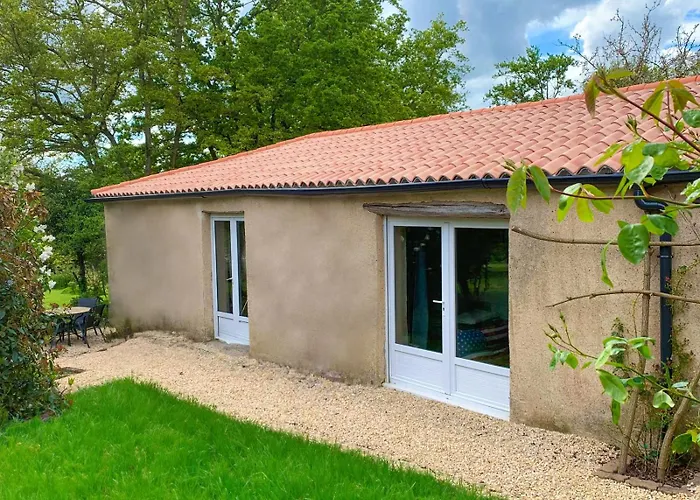 Le Clos Des Ecorcins - Terrasse - Parking Prive Semesterbostad *