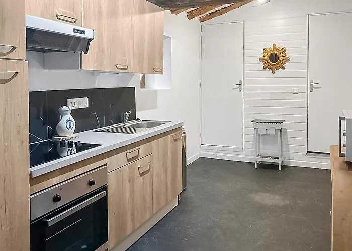 Semesterbostad Le Clos Des Ecorcins - Terrasse - Parking Prive *